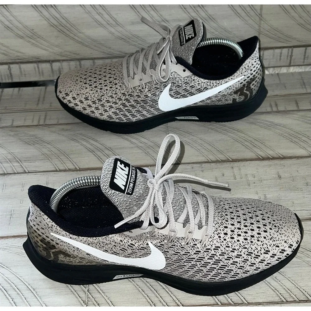 Nike Pegasus Running Shoes Sneakers Women's Size 9.5